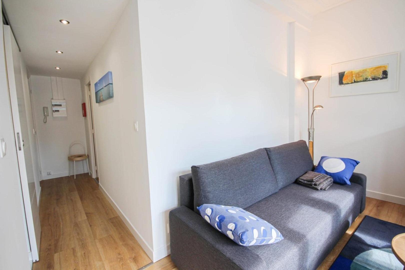 Fully-Equipped Apartment In City Center + Parking Lille Exterior photo